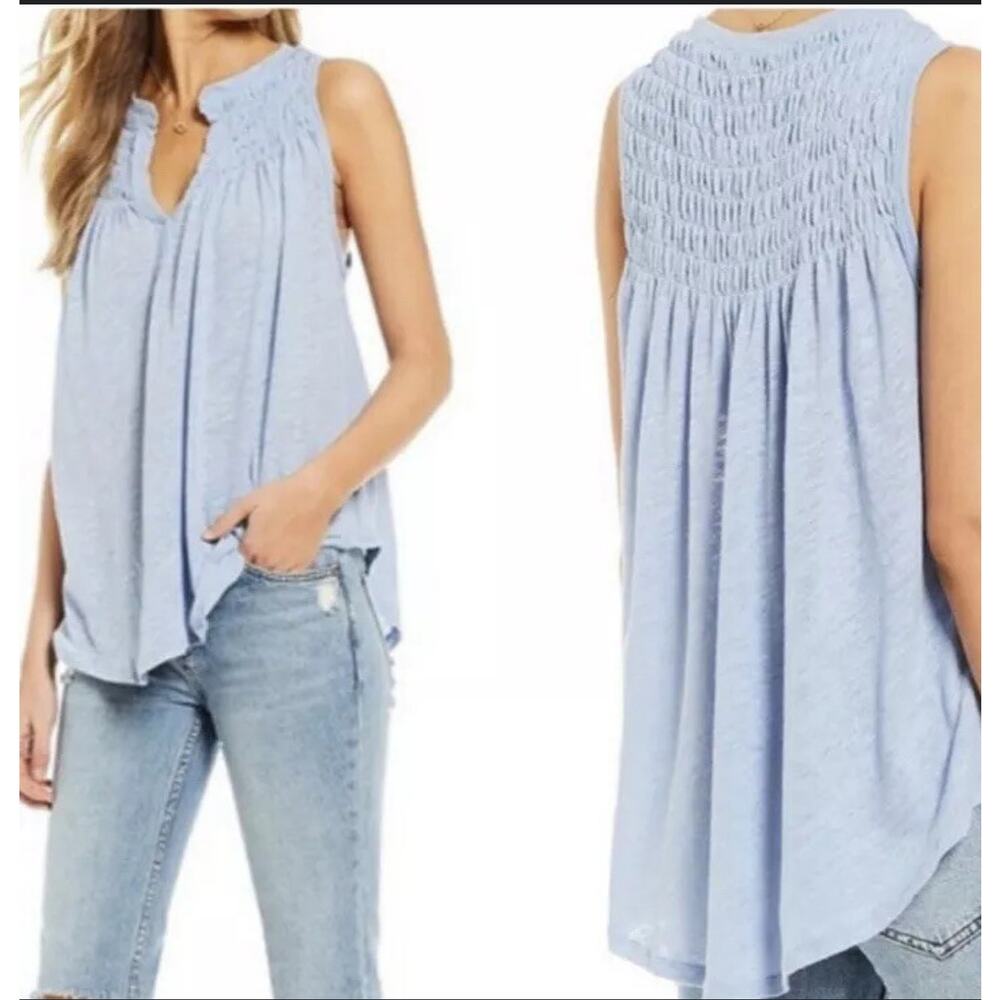 We The Free Baby Blue New In Town Smocked Sleeveless Tunic Top‎ Women's Sz M